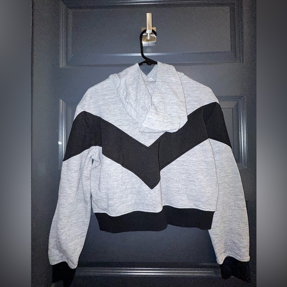 Givenchy Pants Set ( Pants Size 36 )( Hoodie Size Small ) - Picture 4 of 8